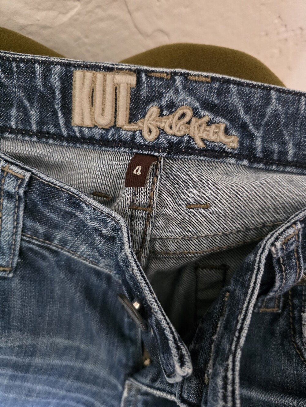 Catherine Boyfriend Jeans by KUT from the Kloth Size 4
